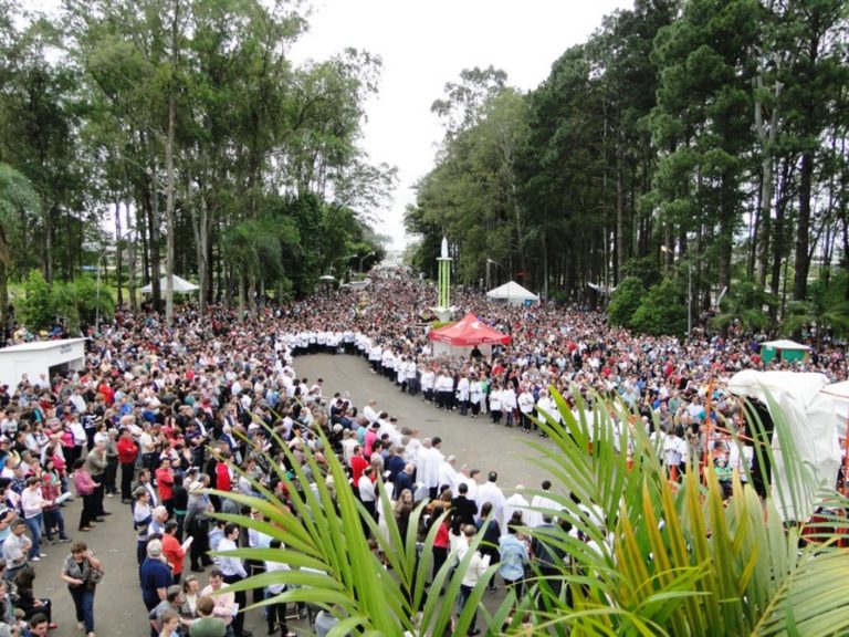 Diocese de Erechim inicia novena da Romaria rumo ao centenário das aparições de Fátima Diocese de Erechim inicia novena da Romaria rumo ao centenário das aparições de Fátima