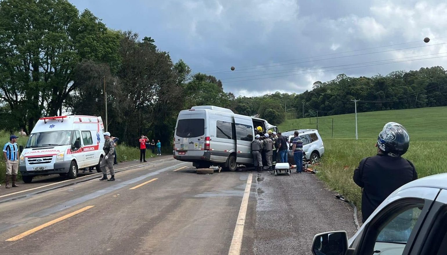 ATUALIZADA) Dois mortos em acidente na BR 480 entre Barão de Cotegipe a  Erechim. - OBSERVADOR REGIONAL