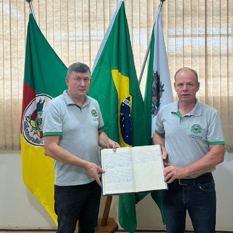 Vice-Prefeito de Severiano de Almeida assume a prefeitura Vice-Prefeito de Severiano de Almeida assume a prefeitura